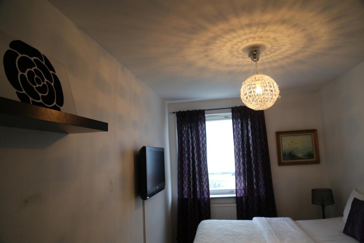 Vingaker Hotell Εξωτερικό φωτογραφία