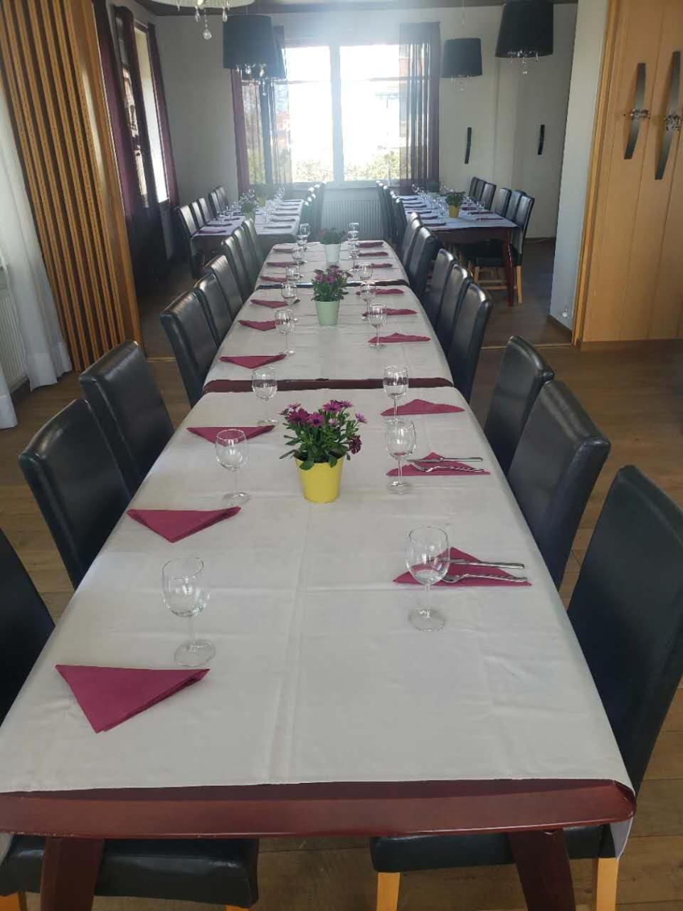 Vingaker Hotell Εξωτερικό φωτογραφία